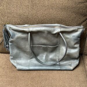 HOBO The Original Large gray 100% leather tote bag/purse. Great condition